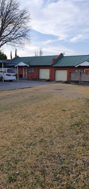 To Let 2 Bedroom Property for Rent in Ladybrand Free State